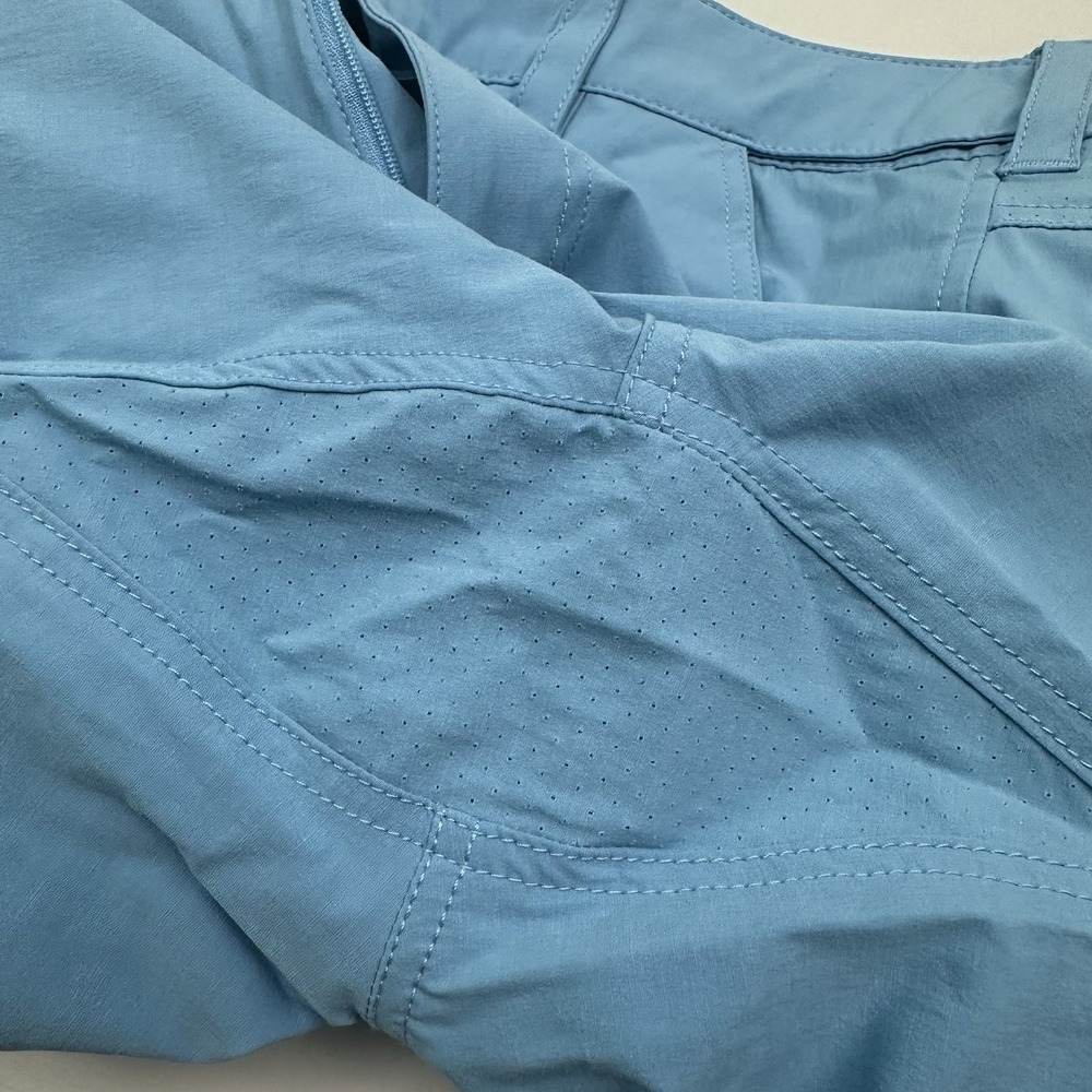 Huk Performance Fishing Cargo Shorts Mens XL Blue Stretch Zip Elastic Waist - Picture 3 of 13